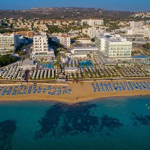 κάντε κράτηση εδώ