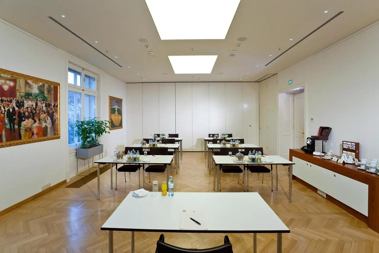 Independent - Grand Hotel Wien 5*, Wenen