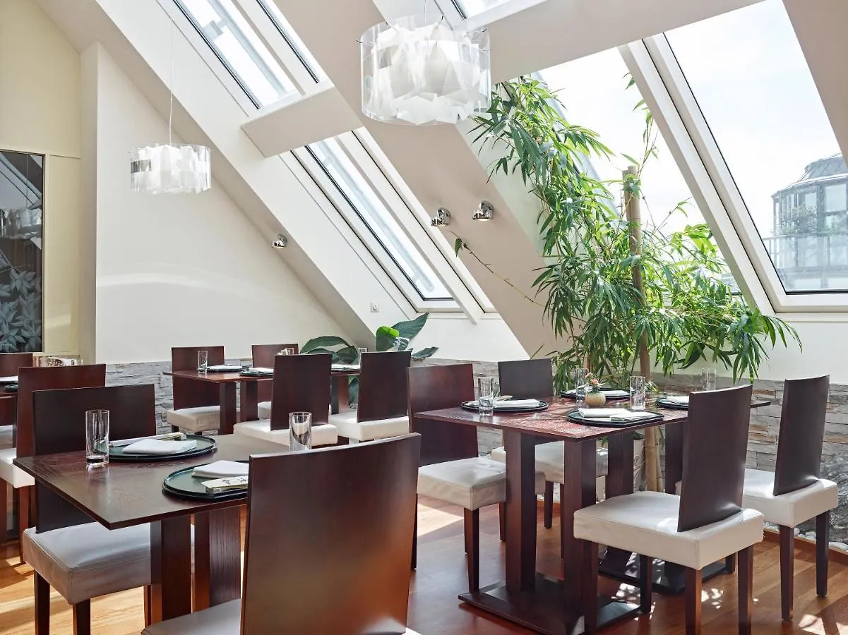 Independent - Grand Hotel Wien