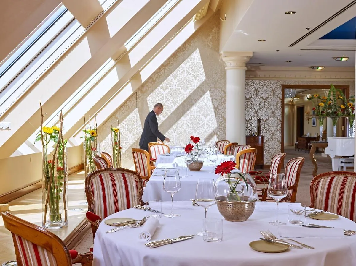 Independent - Grand Hotel Wien