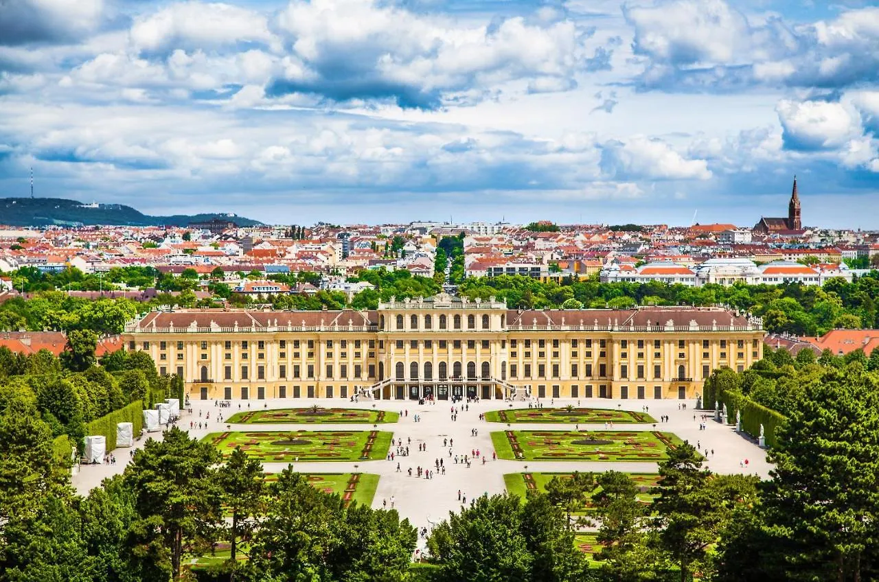 Independent - Grand Hotel Wien Wenen