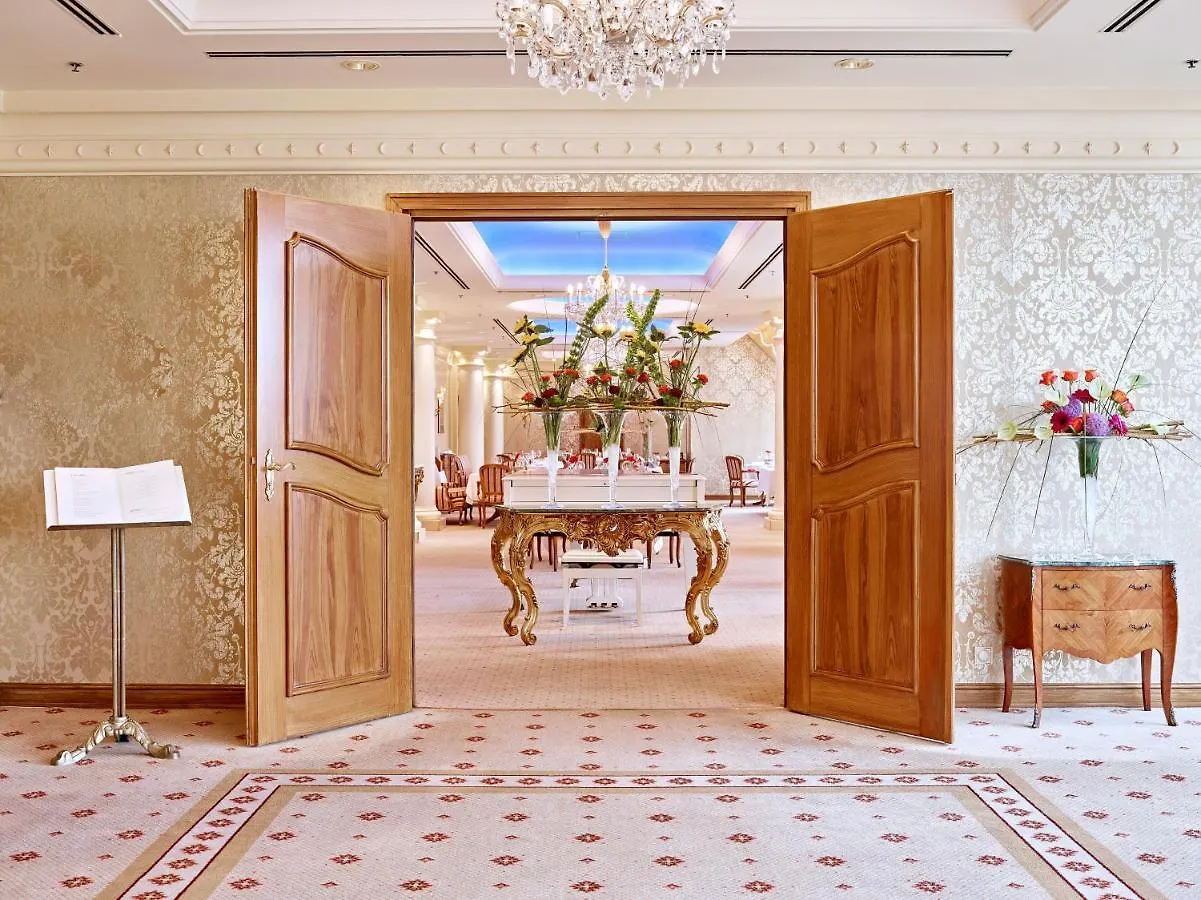 Independent - Grand Hotel Wien